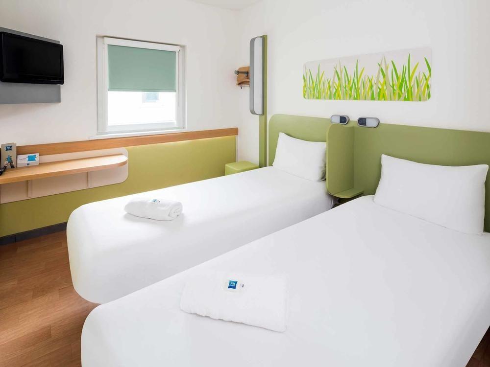 Ibis Budget Glasgow Esterno foto