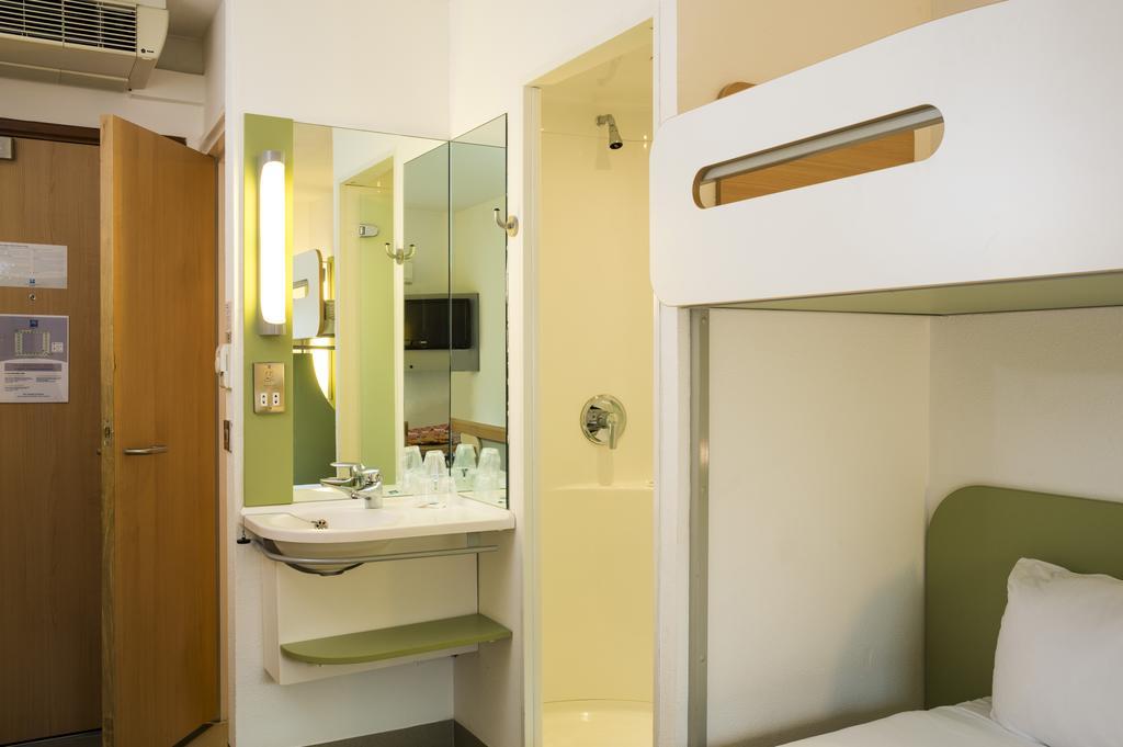 Ibis Budget Glasgow Esterno foto