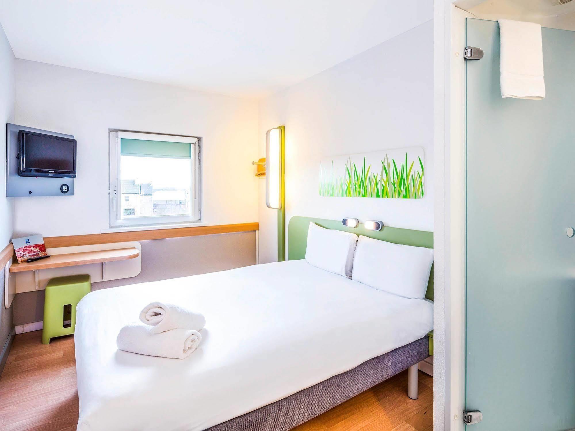 Ibis Budget Glasgow Esterno foto